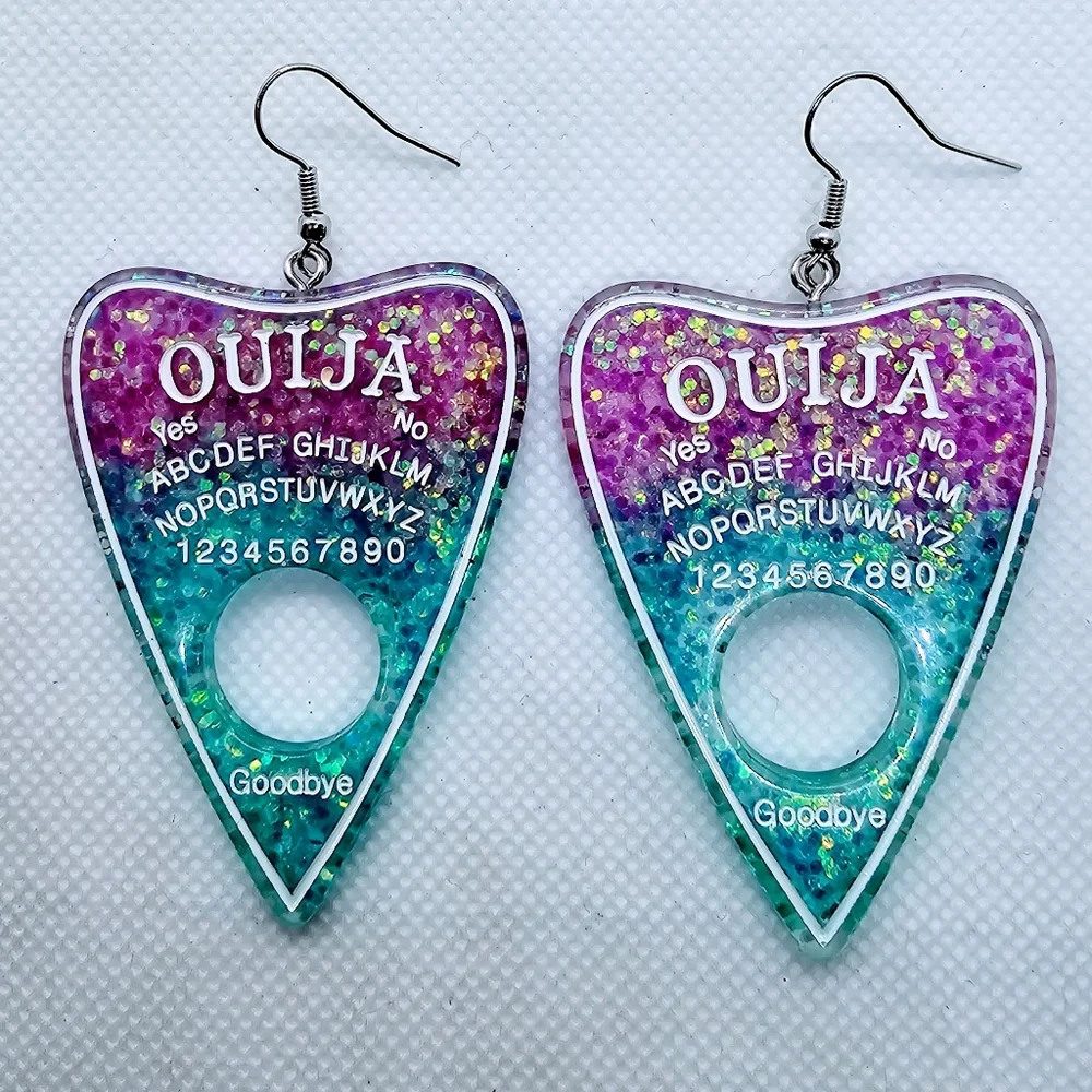 Planchette / Ouija Earrings! Hypo-Allergenic Hook Earrings‎